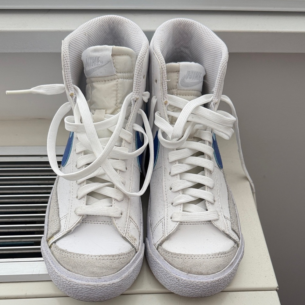 Nike Blazer Mid 77